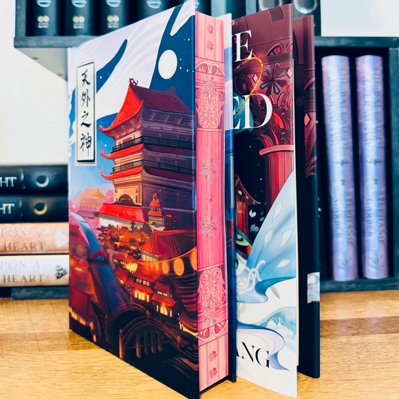 Illumicrate Exclusive Signed Edition To Gaze Upon Wicked Gods